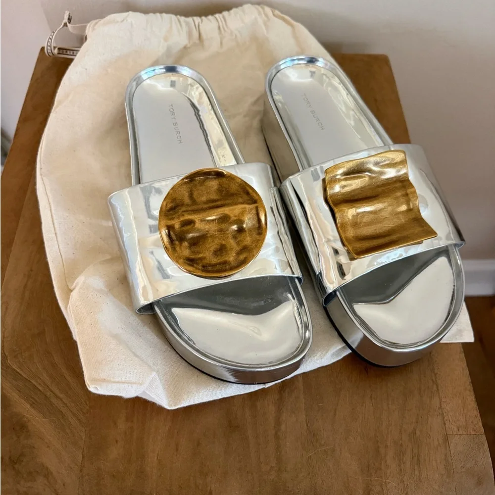 Tory Burch Silver Slides with Gold Detail - Picture 4 of 6